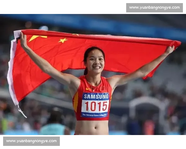 韦永丽青岛站逆风突围 半决赛 11.85 秒强势晋级决赛